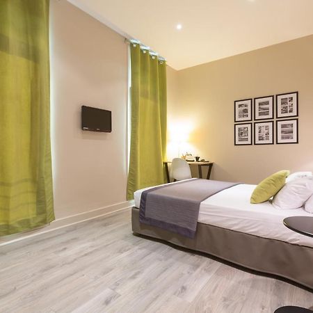 Hotel Amiraute تولون الغرفة الصورة