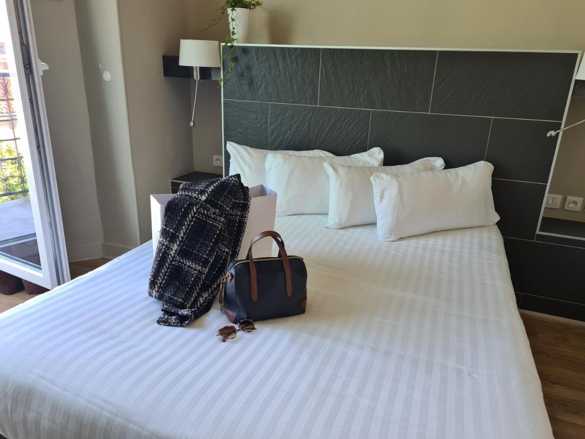 Hotel Amiraute تولون المظهر الخارجي الصورة