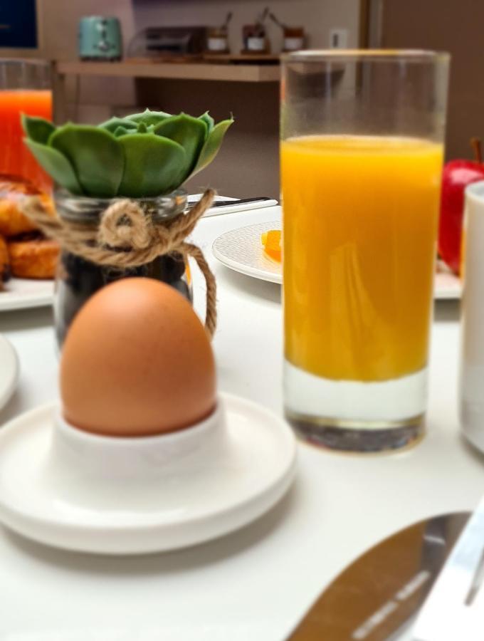 Hotel Amiraute تولون المظهر الخارجي الصورة